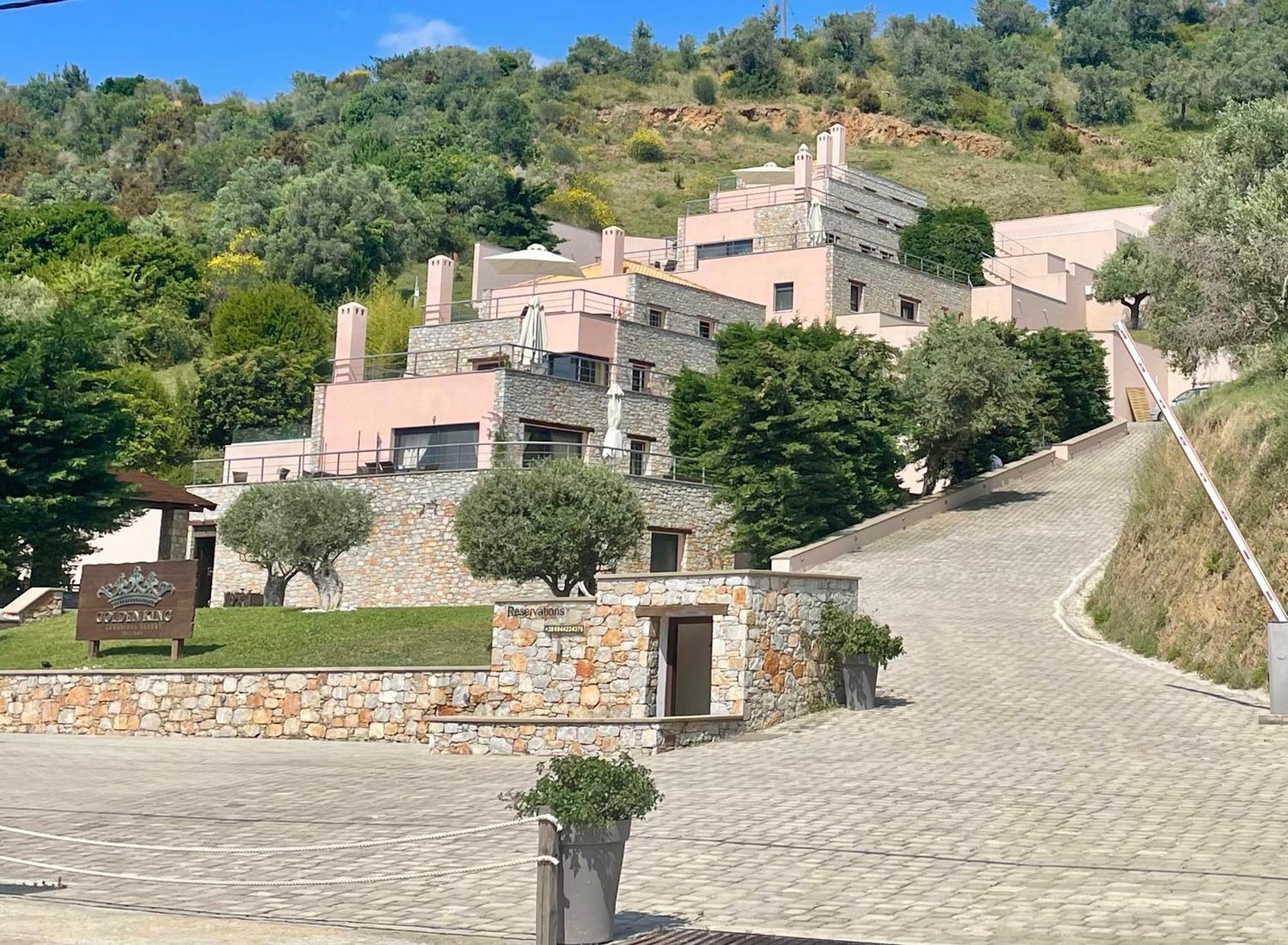 Golden King Villas Васіліас Екстер'єр фото